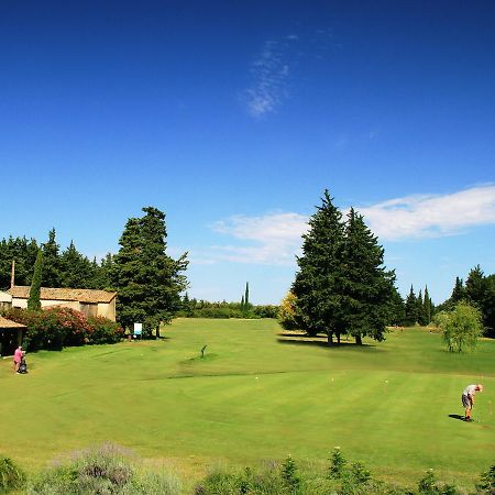 Bed and Breakfast Golf Club D'Uzès Exterior foto