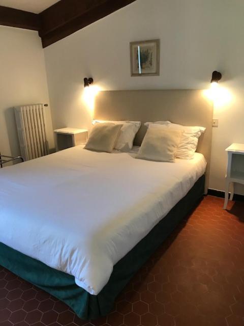 Bed and Breakfast Golf Club D'Uzès Exterior foto
