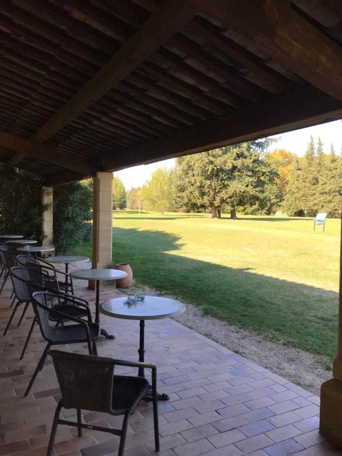 Bed and Breakfast Golf Club D'Uzès Exterior foto