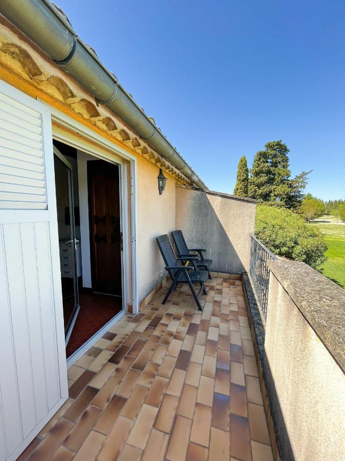 Bed and Breakfast Golf Club D'Uzès Exterior foto