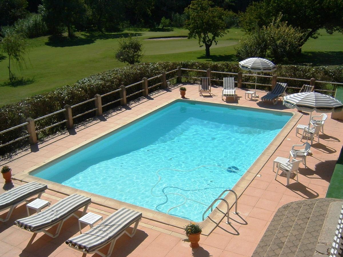 Bed and Breakfast Golf Club D'Uzès Exterior foto