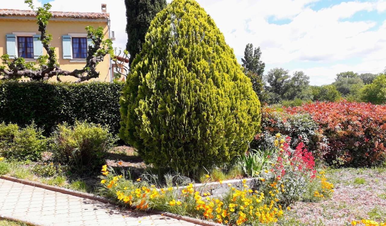 Bed and Breakfast Golf Club D'Uzès Exterior foto